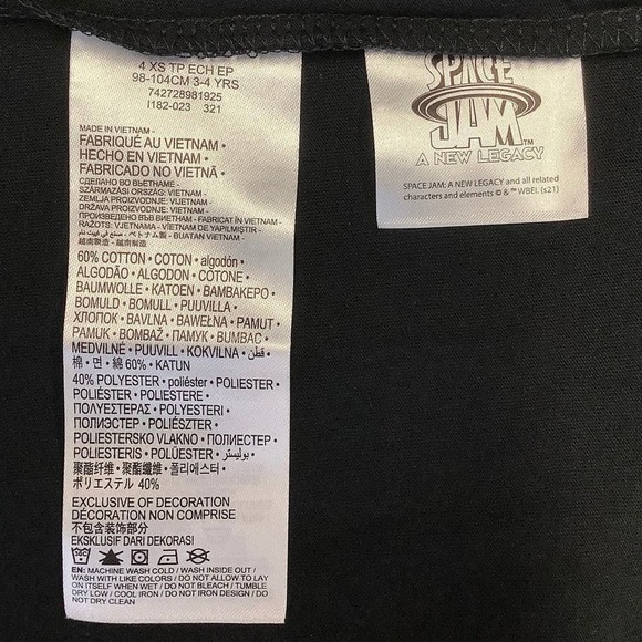 NEW! Nike Size 4 X-Small Kids Space Jam Black Tee Lola Basketball $25 msrp J11-6 - Picture 8 of 9